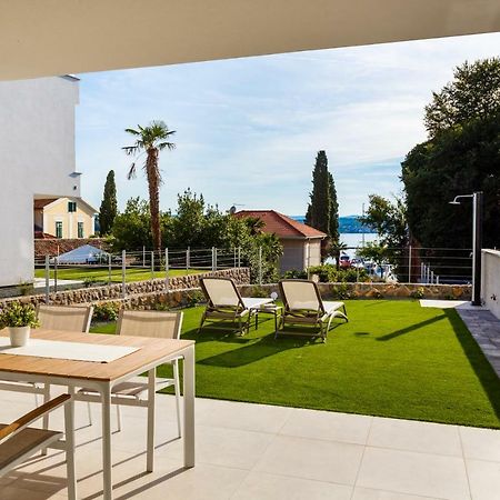 Apartments Vengust Malinska Zewnętrze zdjęcie